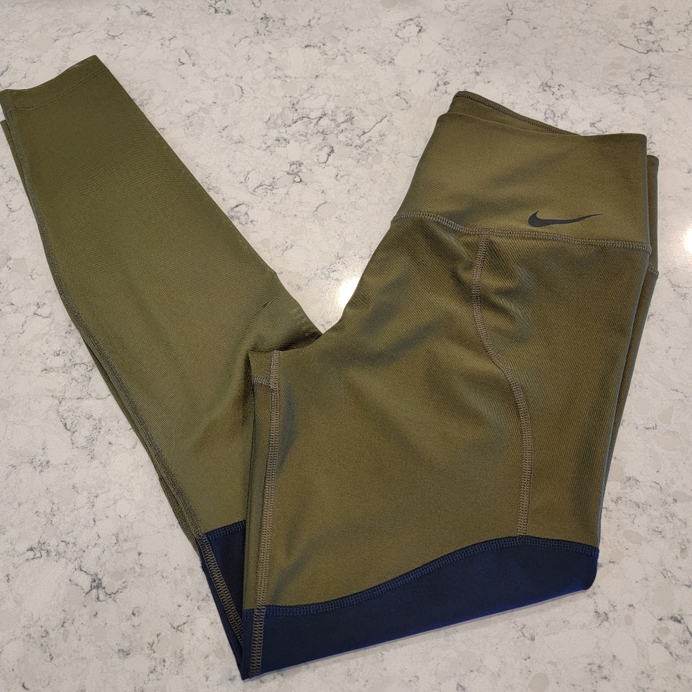 Nike Dri-Fit 7/8 Legging Olive And Navy Size Medium